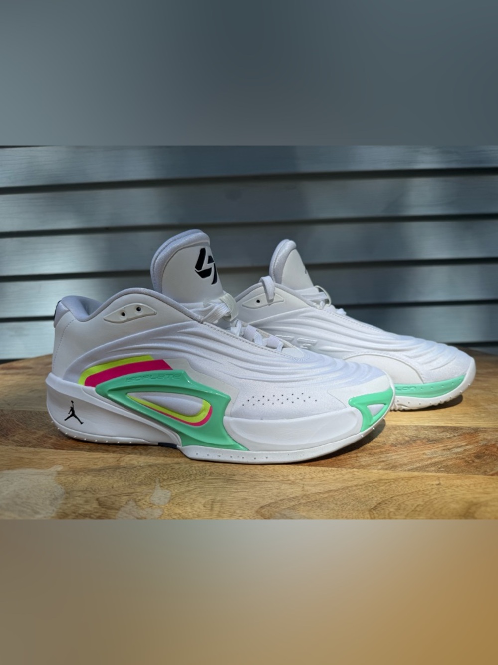 Jordan Luka 3 " Finish (HQ5054-107